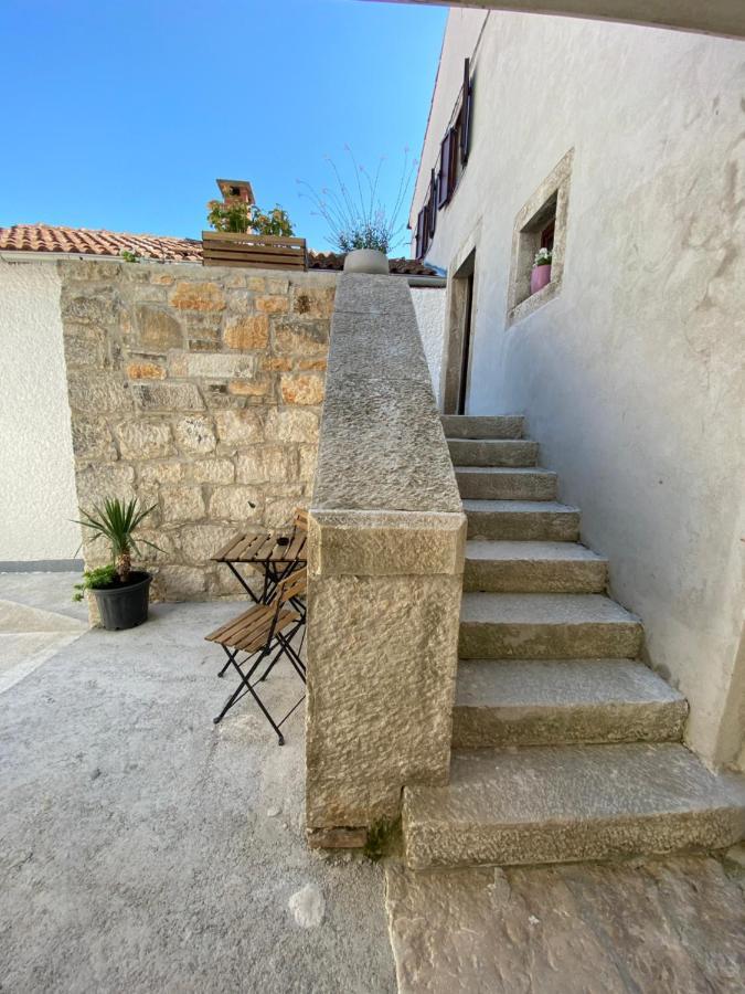 Relax Home Funtana Exterior photo
